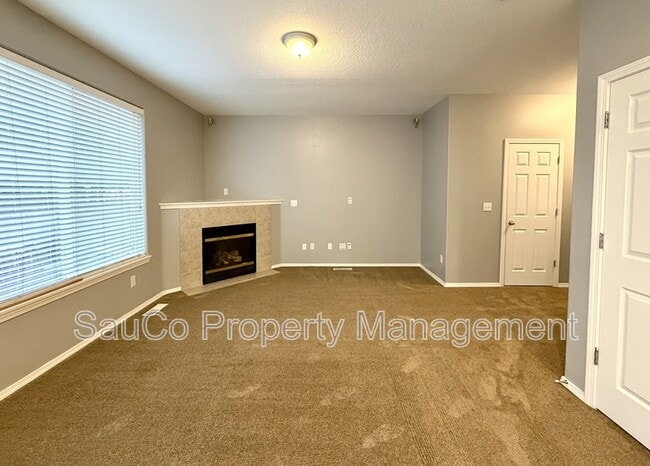 Building Photo - 4299 SE Averi Ct