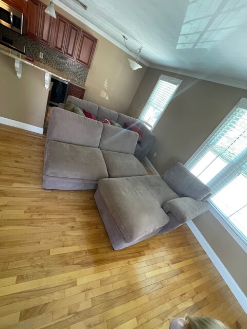 Building Photo - 37 Main St