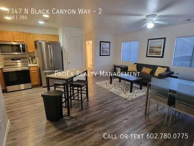 Building Photo - Rare 4 Bedroom 2 Bathroom in Phoenix