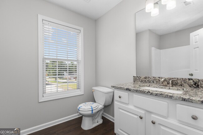 Building Photo - 1616 Amhearst Oaks Ct