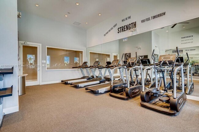 Building Photo - 441 NE 5th Terrace