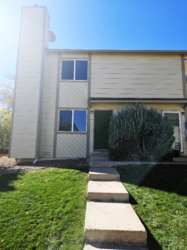 Building Photo - 1830 Lanka Ln