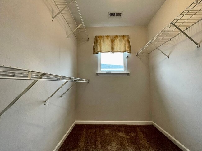 Building Photo - 3-Story Duplex in Chesapeake Beach! Ready 05-06-26! Fenced Backyard - Attached Garage - Pet Frien...