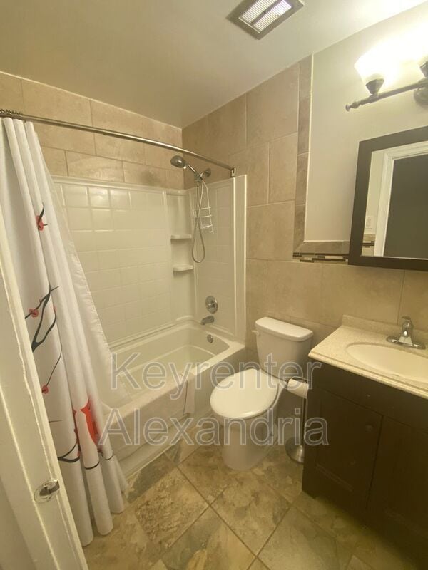 Building Photo - 5923 Kara Pl