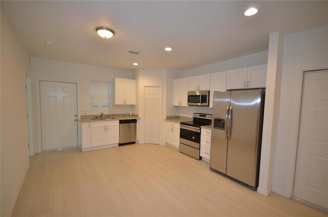 Building Photo - 3303 Armstrong Ct