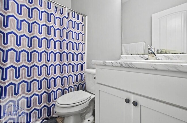 Building Photo - 56 Avondale Dr NE