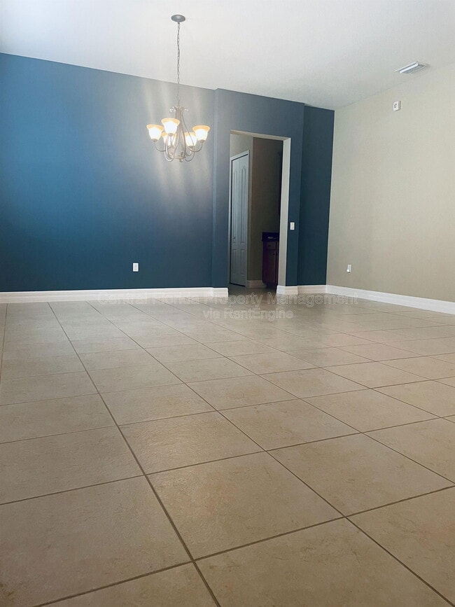 Building Photo - 10712 Willow Ridge Loop