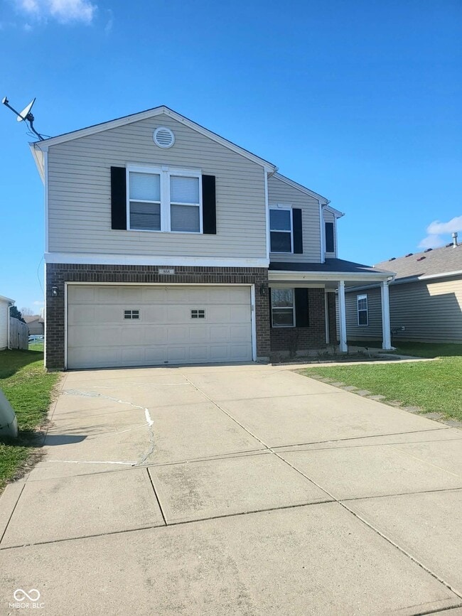 Building Photo - 868 Wheatgrass Dr