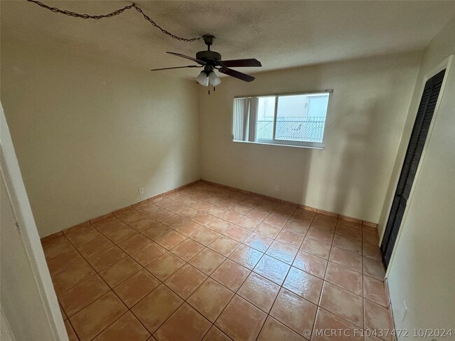 Building Photo - 1814 E Oakland Park Blvd