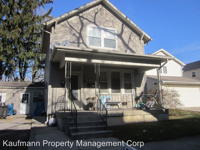 Primary Photo - 220 W Butler St