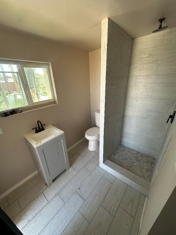 Building Photo - 3030 Nashville Ave