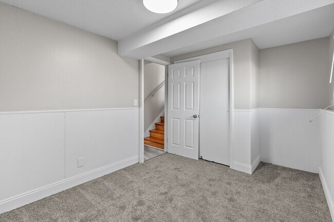 Building Photo - Beautifully Renovated 4-Bedroom Home