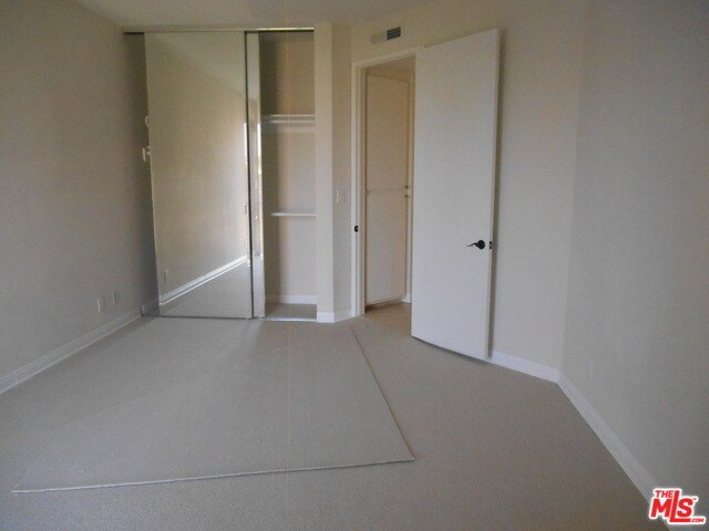 Building Photo - 2131 Century Park Ln
