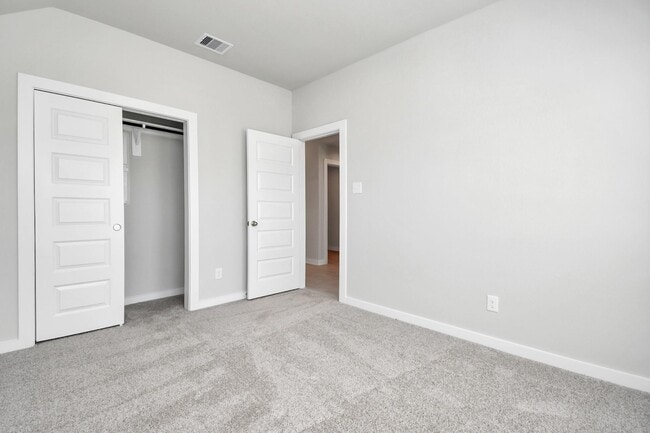 Building Photo - 15611 Kirkton Raye Dr