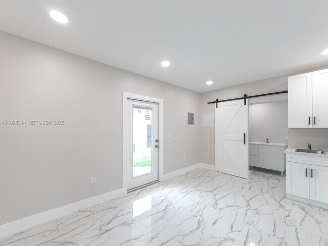 Building Photo - 3360 SW 24th Ter