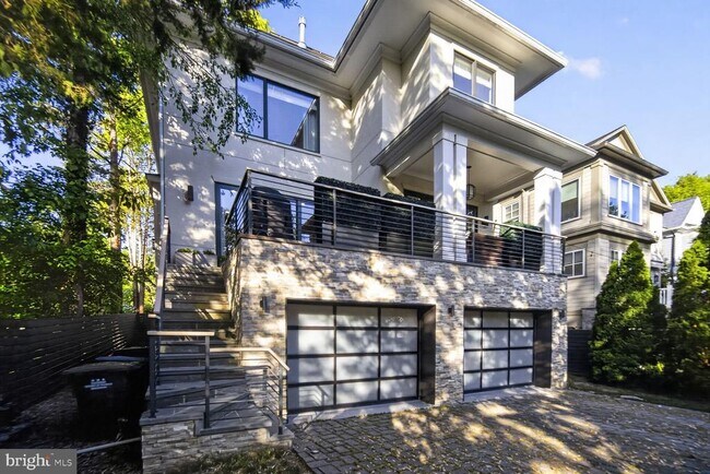 Building Photo - 5310 Dorsett Pl NW