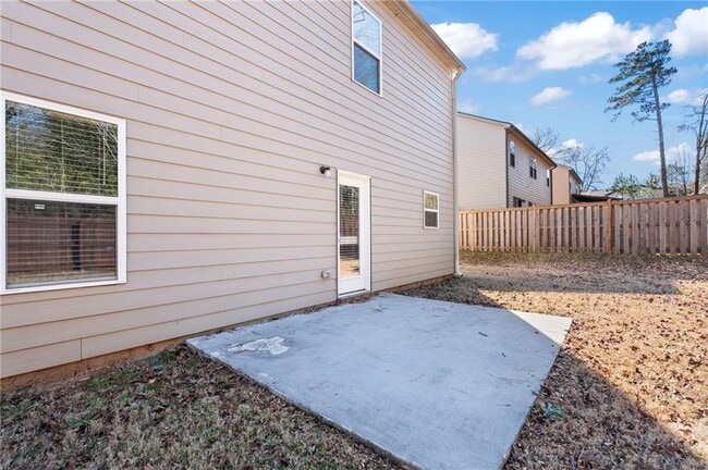 Building Photo - 3138 Cedar Crest Way