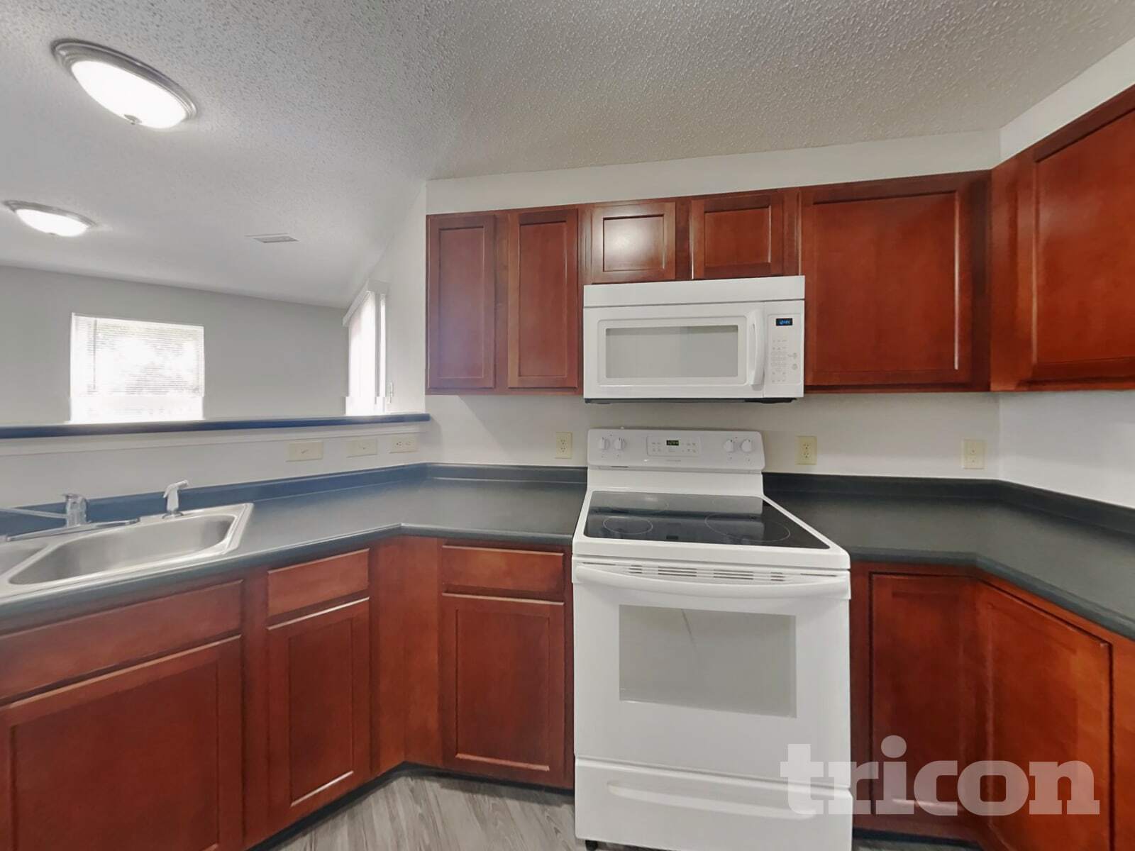 Building Photo - 9899 Olympic Cir