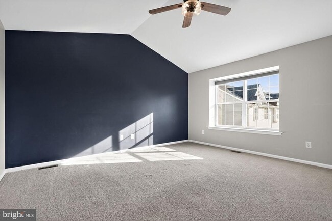 Building Photo - 96 Eagleview Terrace