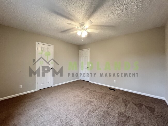 Building Photo - 204 S Cromwell St