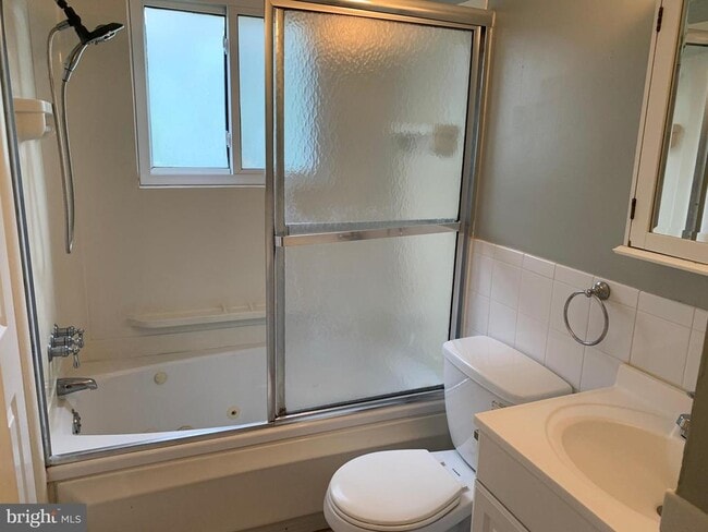 Building Photo - 4613 Wissahican Ave