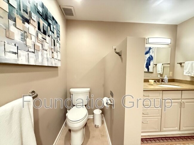 Building Photo - 3417 122nd Pl NE