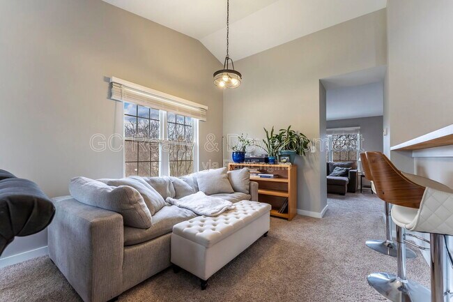 Building Photo - 1262 Brookdale Dr