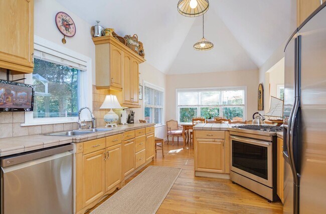 Building Photo - 30 Towhee Trail