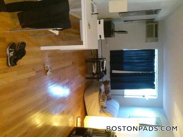 Building Photo - 14 Murdock St