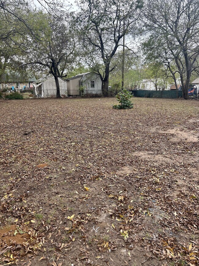 Building Photo - 1307 B St SE