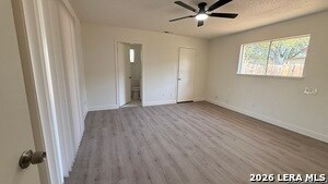 Building Photo - 5719 Creekwood St