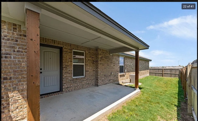 Building Photo - 113 Calvin Smith Ln