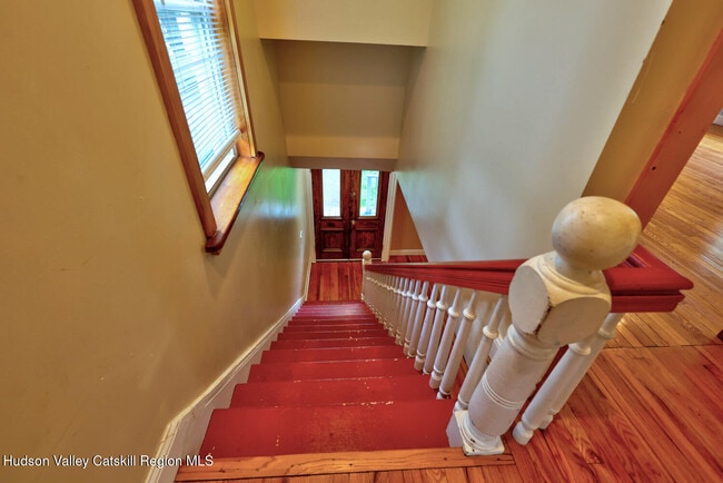 Building Photo - 153 Bross St
