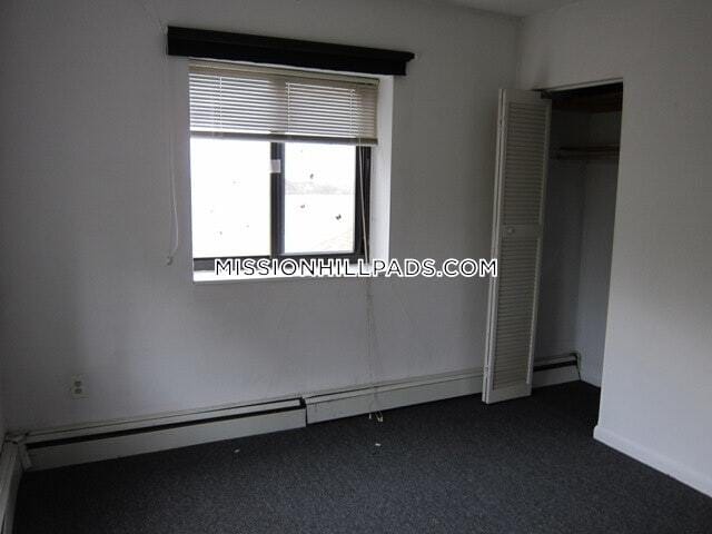 Building Photo - 226 Parker Hill Ave