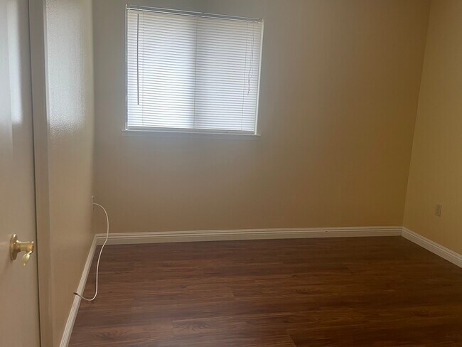 Building Photo - 9313 Nickam Ct