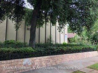 Building Photo - 387 N Mentor Ave