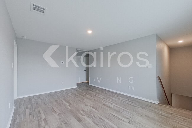 Building Photo - 2939 Ruby Crossing