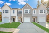 Building Photo - Patriot Park newly constructed Townhome