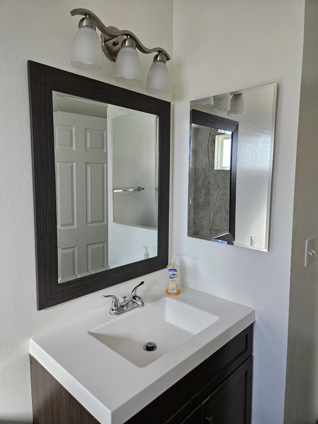 Building Photo - 1107 Carlsbad Pl