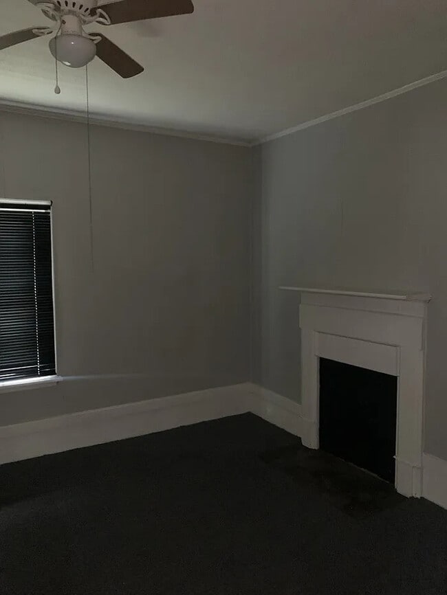 Building Photo - 301 Jersey St