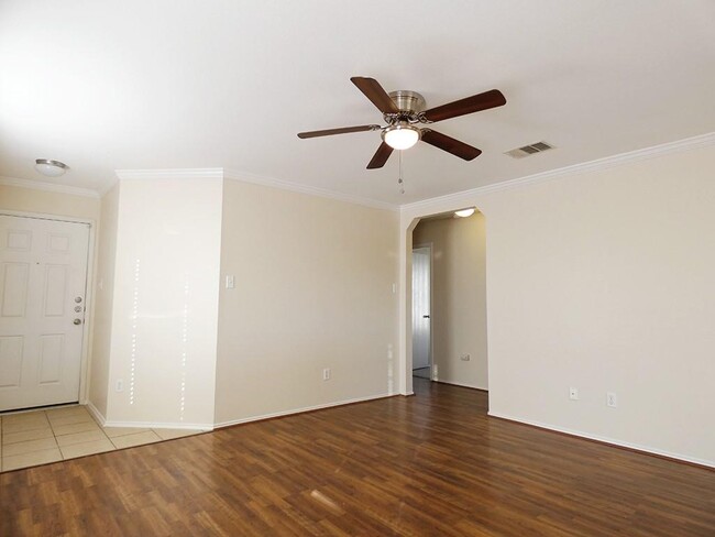 Building Photo - 1107 Canada Wild Dr