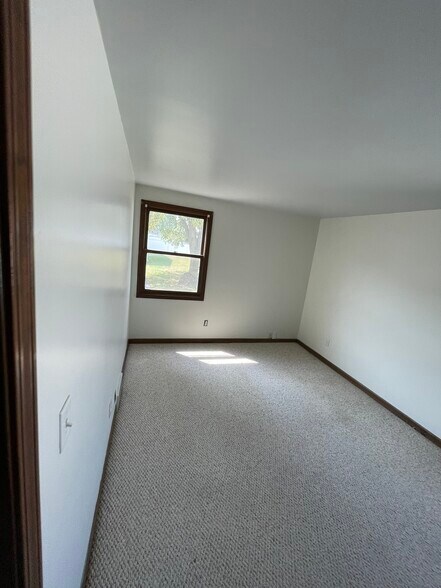 Building Photo - 1365 Pierce Ave