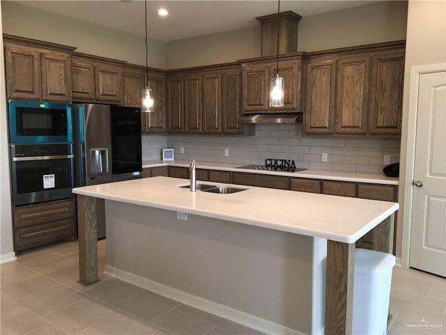 Building Photo - 14111 Mylie Way
