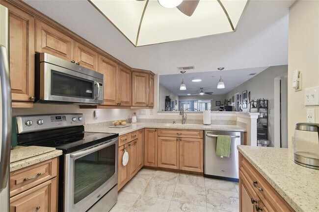Building Photo - 8130 Braddock Cir