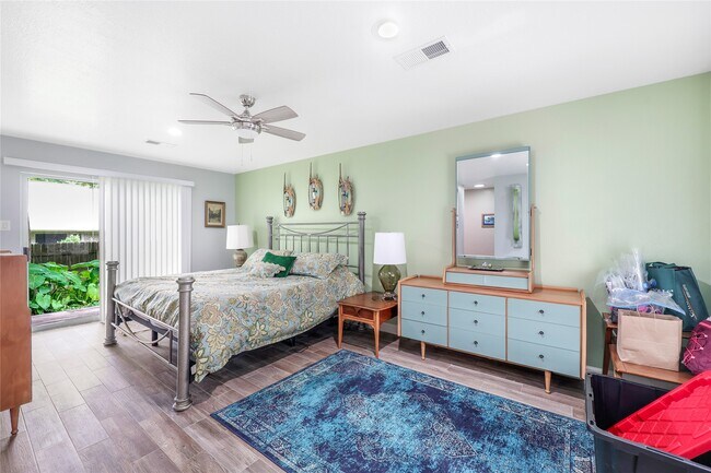 Building Photo - 28831 S Diamondhead