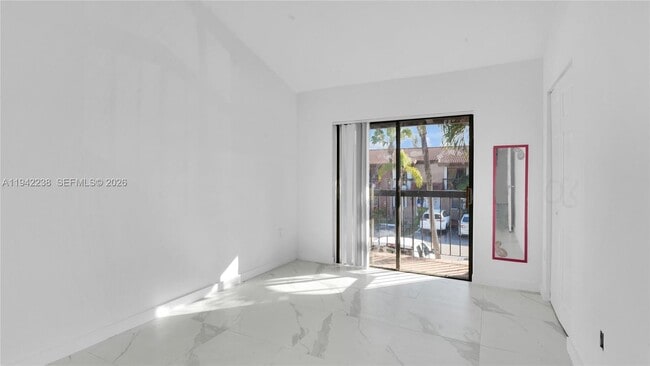 Building Photo - 1917 SW 107th Ave