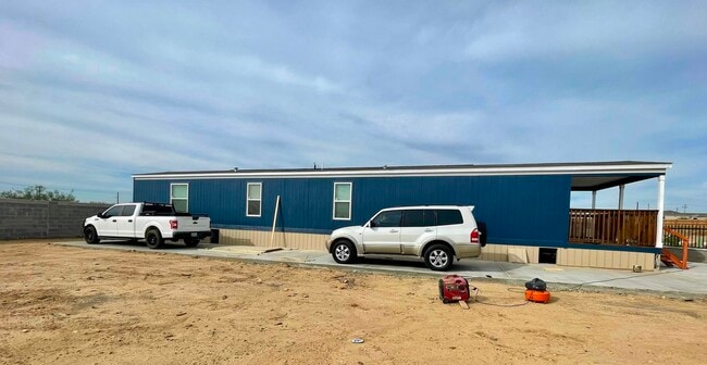 Building Photo - 101 Mi Ranchito St