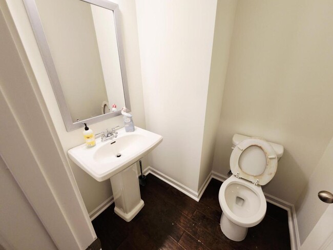 Building Photo - 2708 Wild Laurel Ct