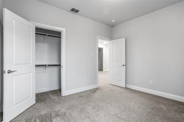 Building Photo - 101 Gardenia Dr