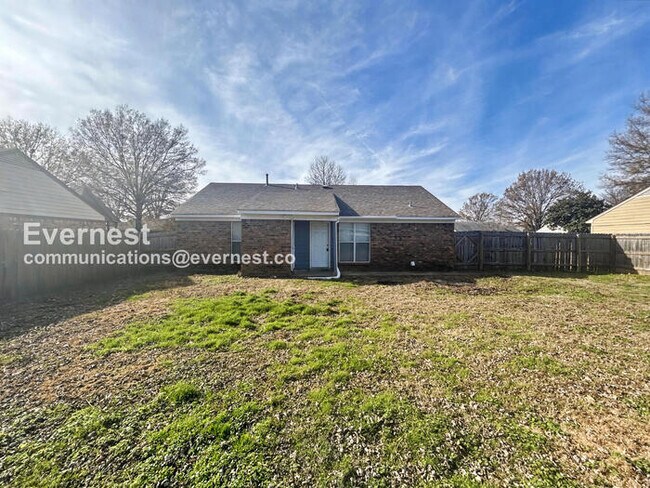 Building Photo - 6270 Jamestown Dr